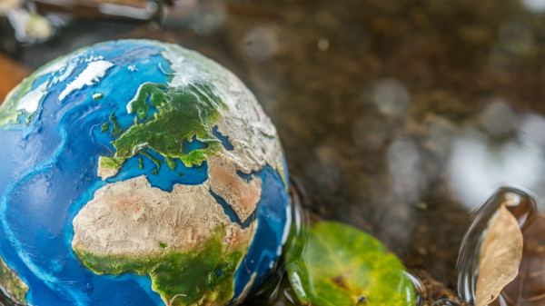 Symbolbild Planetare Grenzen (istock-Photo, CHUYN)