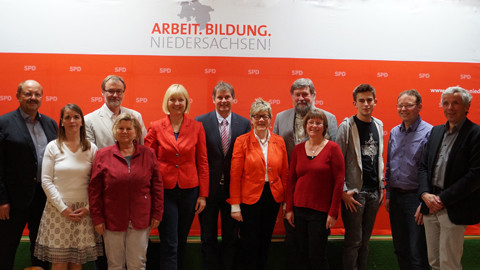 Gruppenfoto des neuen Lüneburger Vorstandes