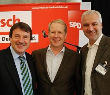 Wolfgang Jüttner, Stefan Schostok und Garrelt Duin